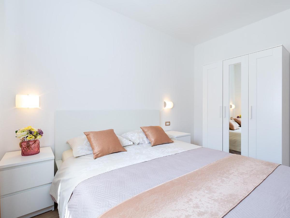 Villa Gioia Apartment With Terrace Porec Ngoại thất bức ảnh
