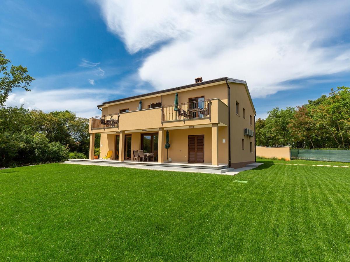 Villa Gioia Apartment With Terrace Porec Ngoại thất bức ảnh